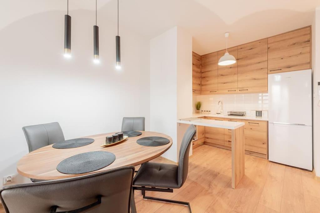 Apartamenty Kolobrzeg - Kotwica Buitenkant foto